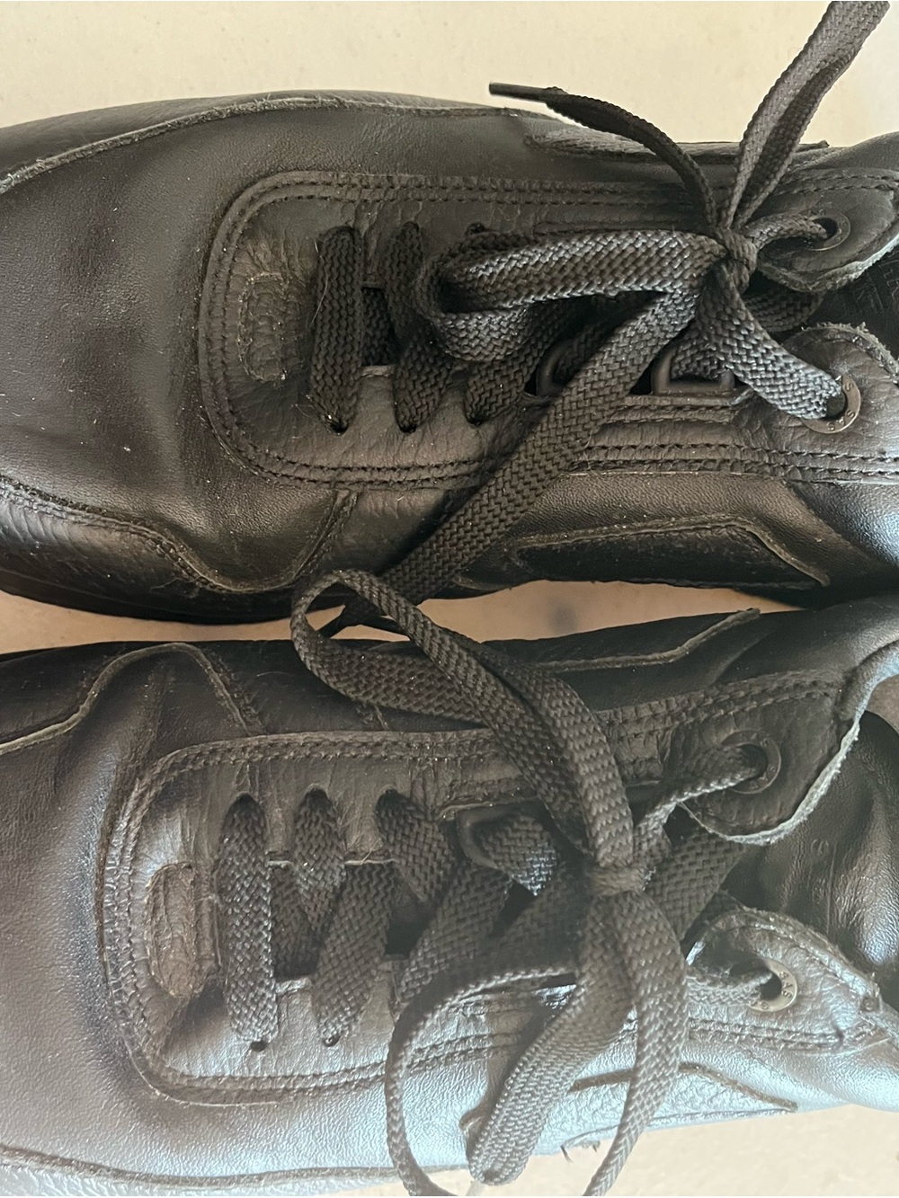 SAS Black Leather Lace-Up Sneakers - Picture 6 of 9